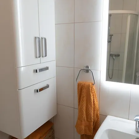 Two-bedroom Niki Near 罗维尼